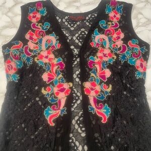 Sajni Floral Lace Lightweight Cardigan